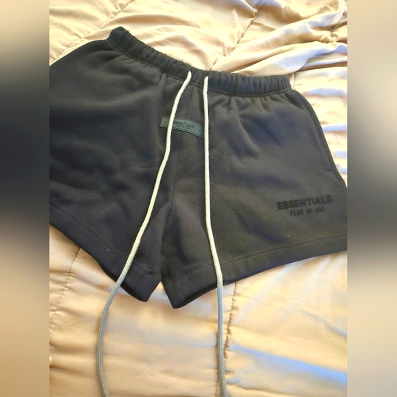 Essential FEAR OF GOD shorts
